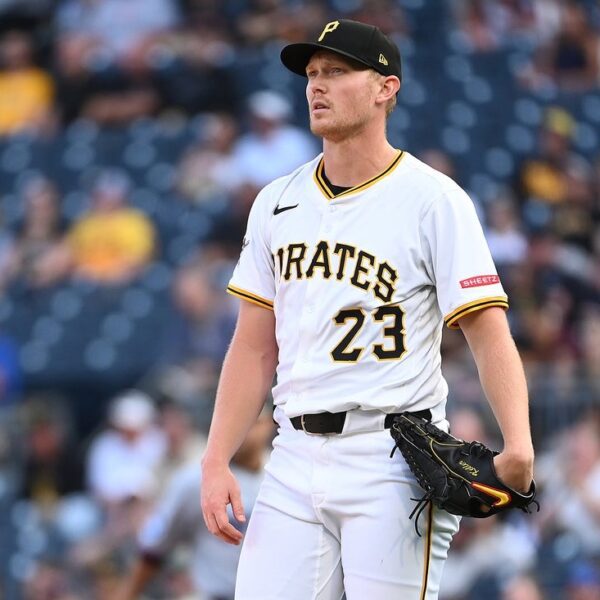 Pitchers take the highlight as Rangers go to Pirates