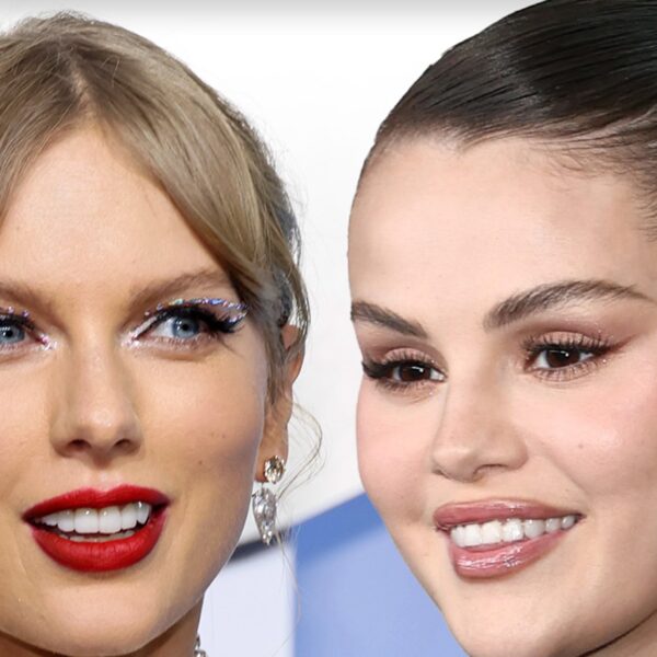 Taylor Swift and Selena Gomez Photographed at Dinner in NYC