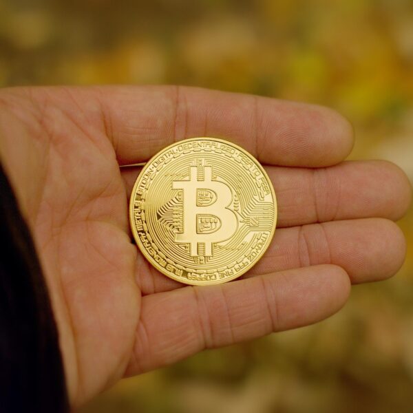 Short-Term Confidence Weakens: Bitcoin STH MVRV Dives Down With Market Swings