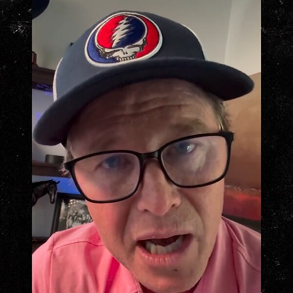 Scott Wolf Defended by Pal Billy Bush, ‘Zero Truth’ to Wife’s Abuse…