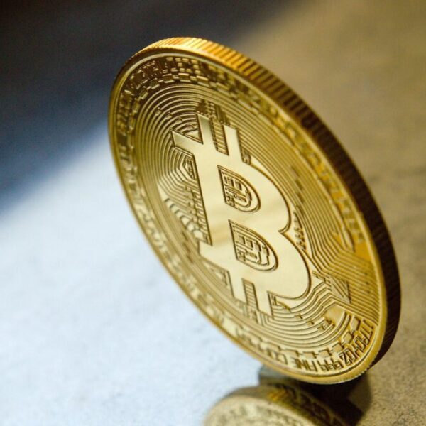 Bitcoin Could Ignite Price Discovery Rally As Weekly Structure Tightens – Investorempires.com