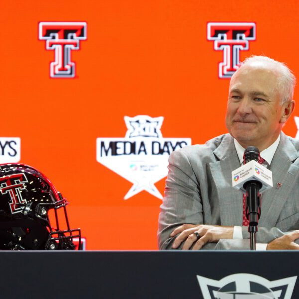 Mike Leach: “Mike Leach changed the game of football”