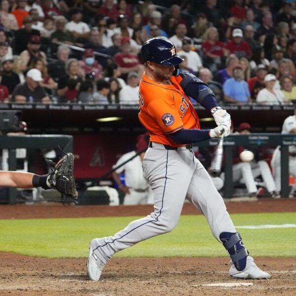 Streaking Astros open sequence in opposition to stumbling A’s