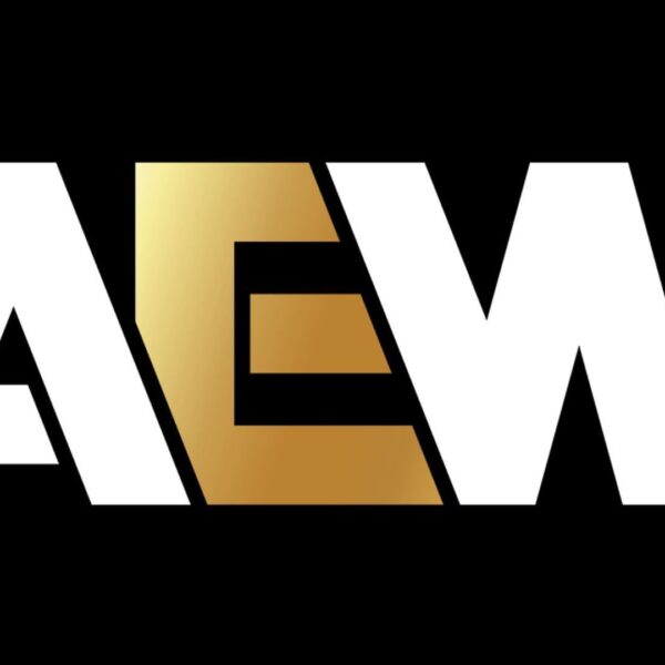 38-year-old star broadcasts he has re-signed with AEW
