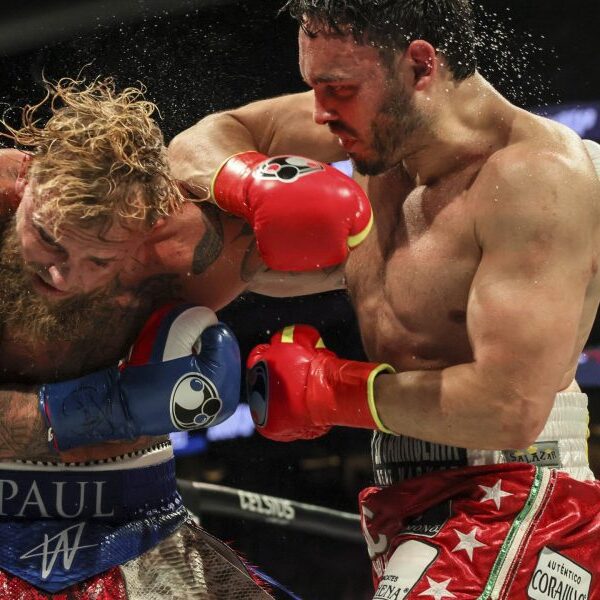 ICE arrests Mexican boxer Julio César Chávez Jr. days after loss to…
