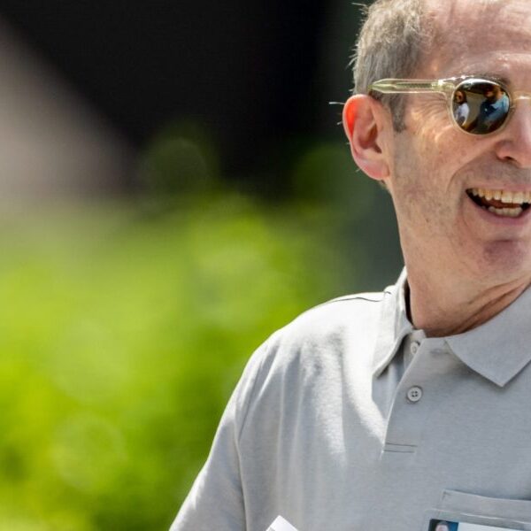 Andy Jassy says Amazon has chosen to ’embrace’ AI, promising it ‘will…