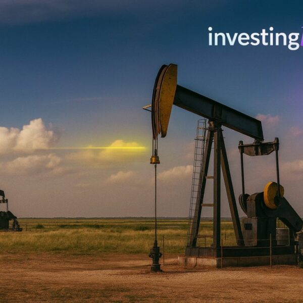 WTI crude falls to the bottom since June, threatens break of $60