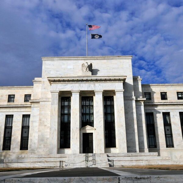 Morgan Stanley on US inflation, tariffs to hit initially in 3-5 months,additional…