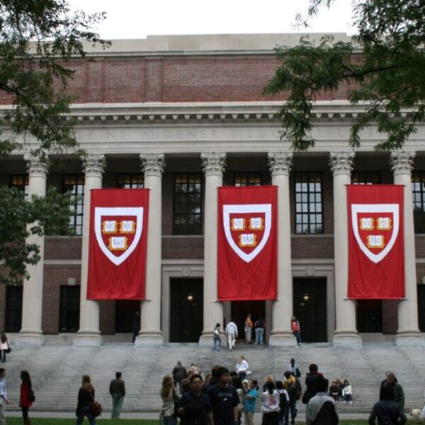 Report: Harvard Considering a $1 Billion Move to Embrace Conservatism as Trump…