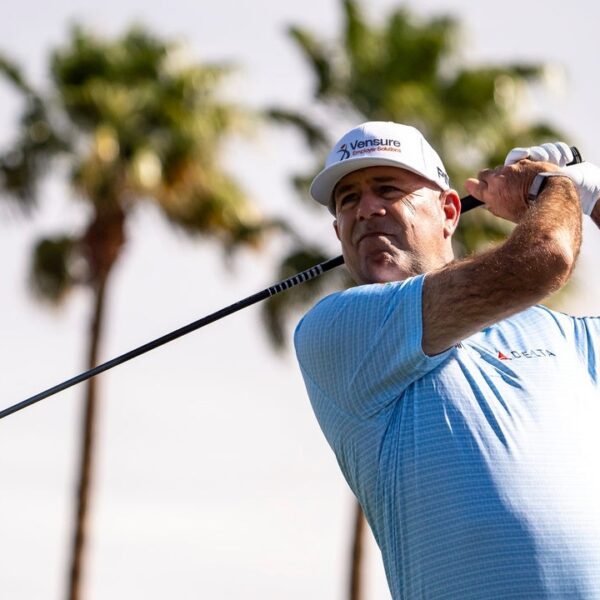 Stewart Cink playing cards 62 and takes early lead at Ally Challenge