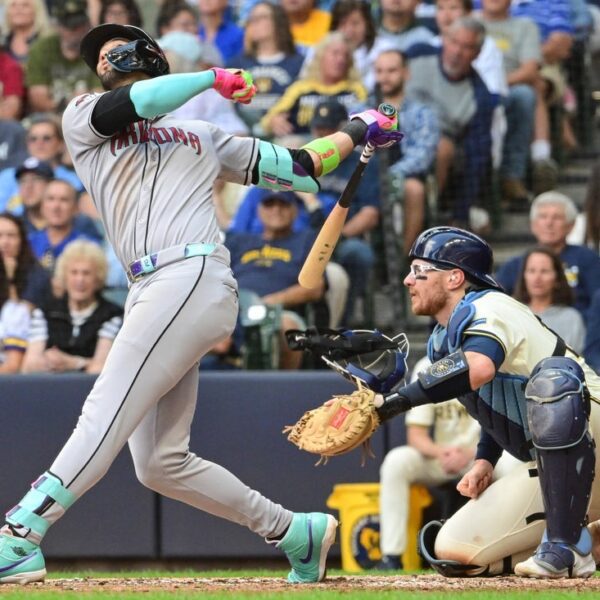 Bottom-third of order slugs Diamondbacks previous Brewers