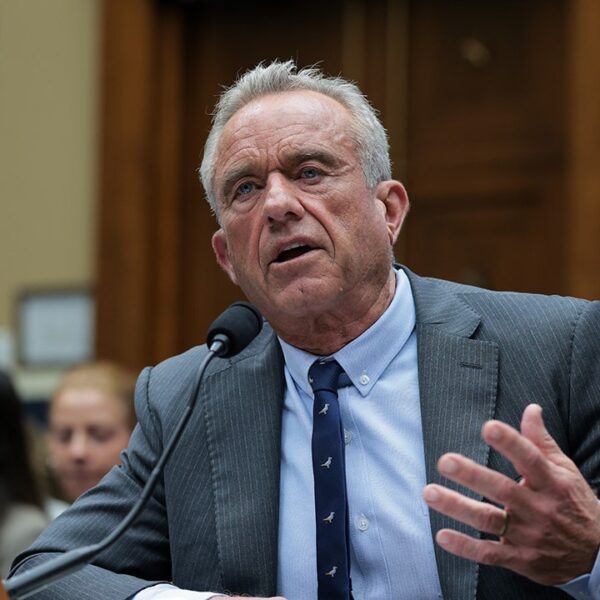 Judge blocks HHS from sharing Medicaid knowledge with immigration officers