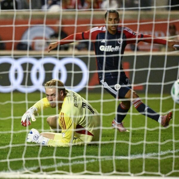 Revolution search spirited play at residence vs. Toronto FC