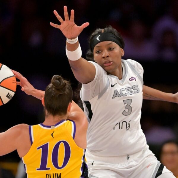 Aces clinch No. 2 seed, prolong win streak to 16 in blowout…