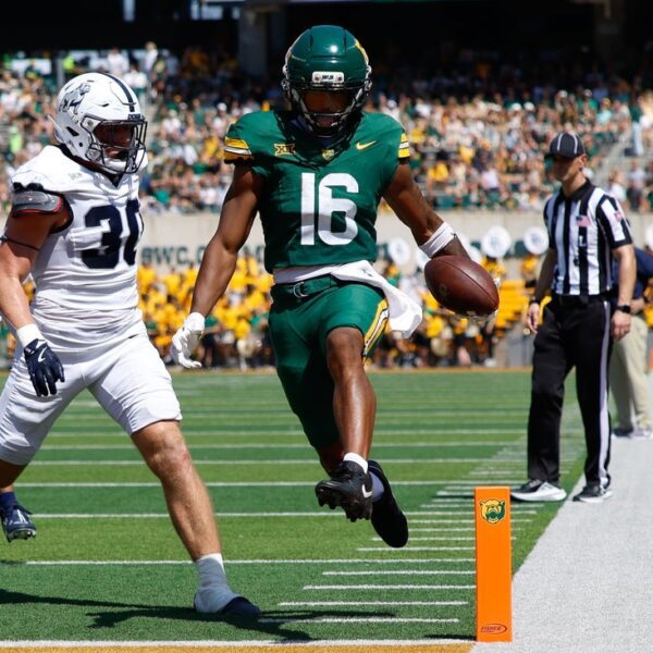 Baylor makes use of huge first half to place away Samford