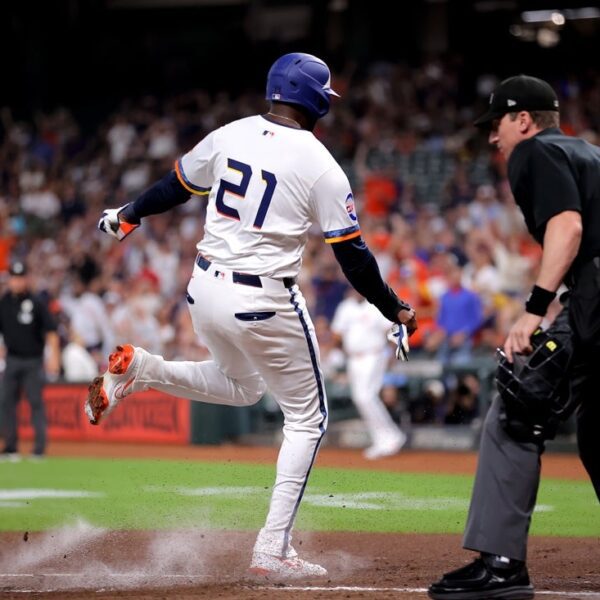 Astros await phrase on Yordan Alvarez as Rangers sequence continues