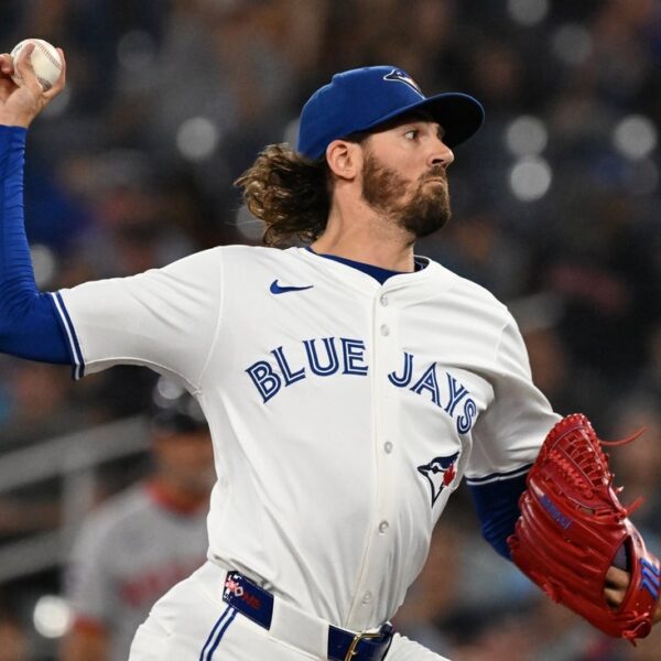 Blue Jays can safe AL East crown with win over Rays