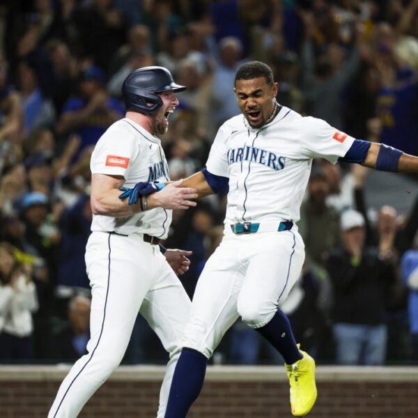 MLB roundup: Mariners, Yankees clinch playoff berths