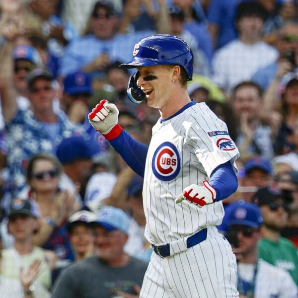 Cubs chase sweep of Cards to cap common season