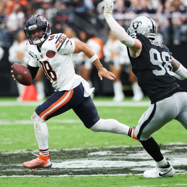 Late TD, field-goal block carry Bears previous Raiders