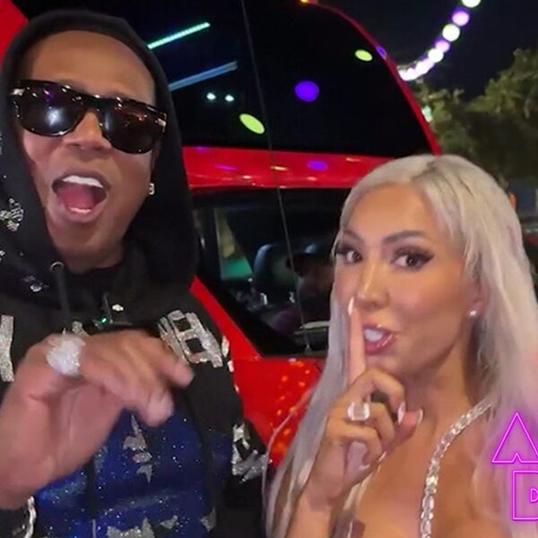 Farrah Abraham Twerks on Master P on ‘TMZ After Dark’ Tour