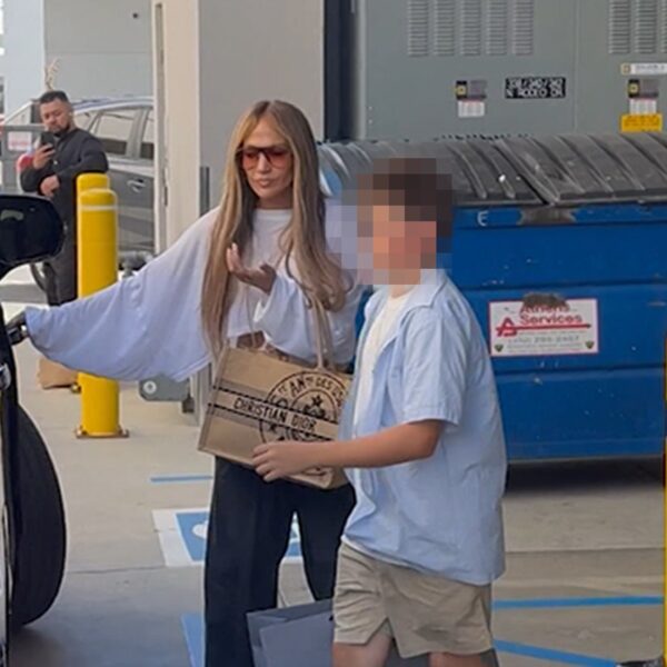 Jennifer Lopez Takes Ben Affleck’s Son Samuel to Lunch