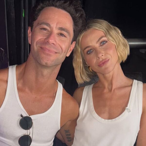 Sasha Farber vs. Julianne Hough Who’d You Rather?! (Tank Top Twins)