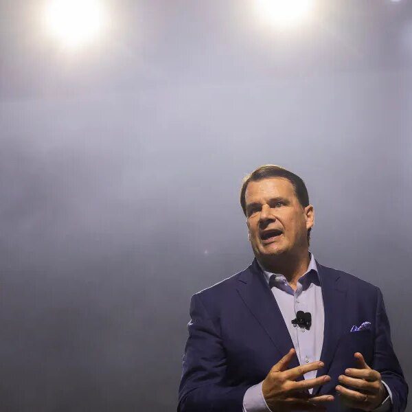 Ford CEO on his ‘epiphany’ after speaking to his Gen Z manufacturing…