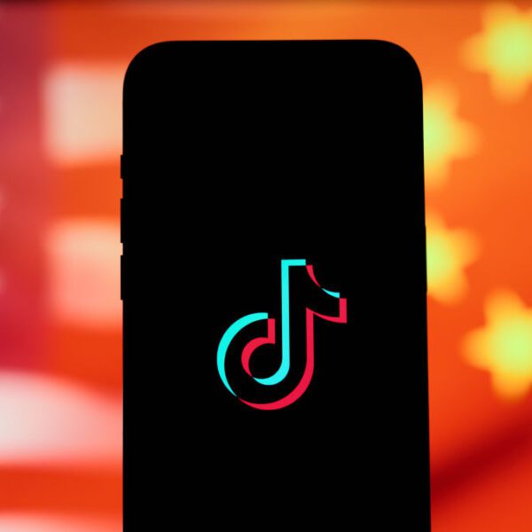 Trump and ByteDance tout TikTok deal approval, however no official particulars but