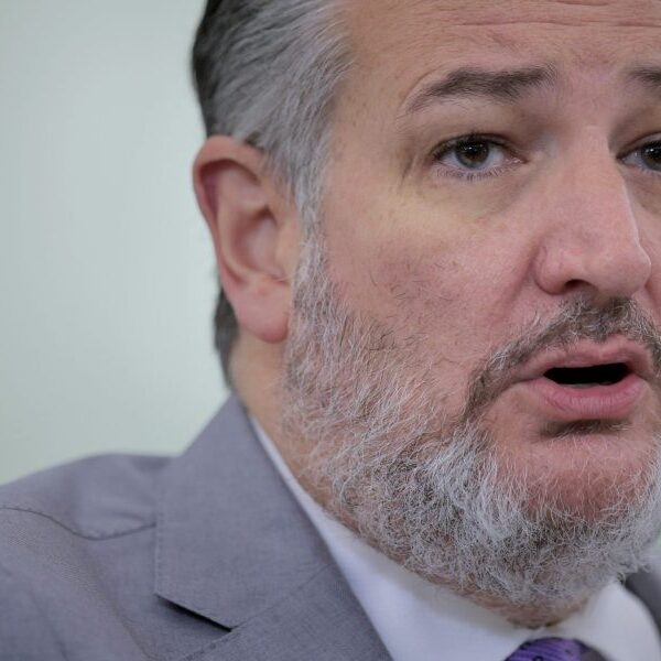 Ted Cruz blasts FCC chair’s ‘mafioso’ tactic to bench Kimmel