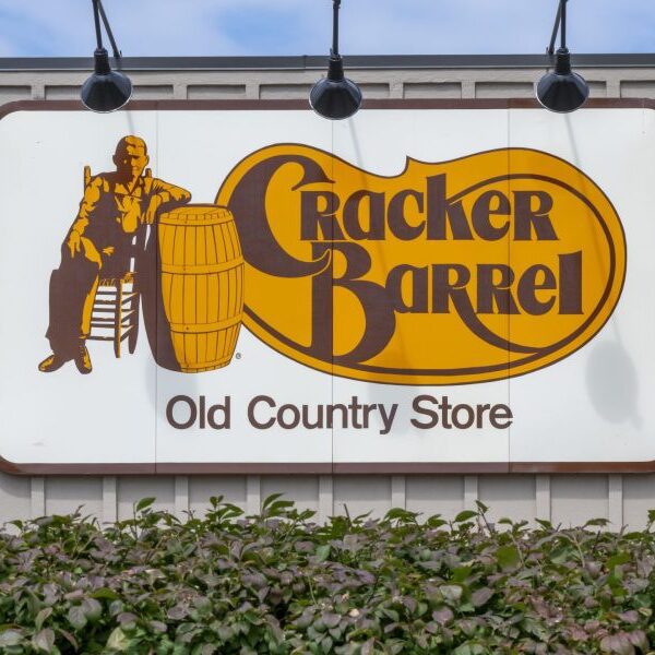 Longtime Cracker Barrel foe urges shareholders to vote towards ‘worse than mediocre’…