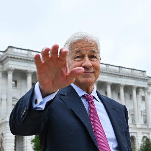 JPMorgan’s Jamie Dimon warns progress alone will not stop nationwide debt disaster