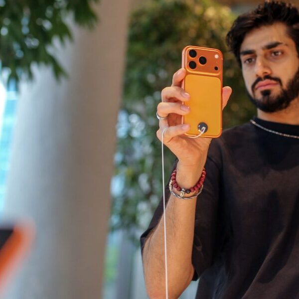 Apple is delaying its stay translation for Europeans due to their pesky…