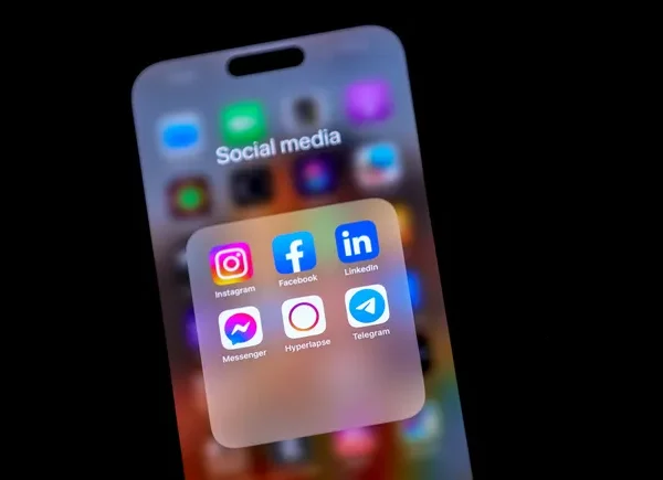 Retailers sharply enhance spending on social media in 2025, examine says
