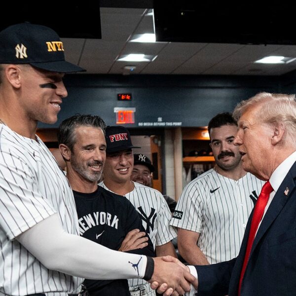 Trump meets Aaron Judge, Yankees star slugs 2 homers