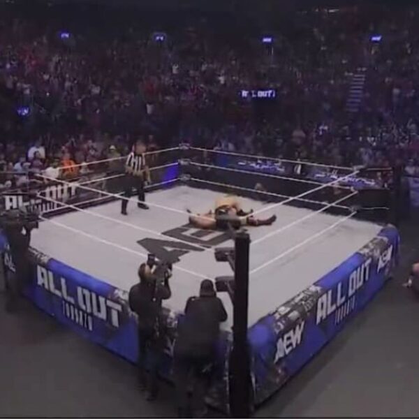 [Watch] Former WWE Women’s champion attacked on AEW Debut