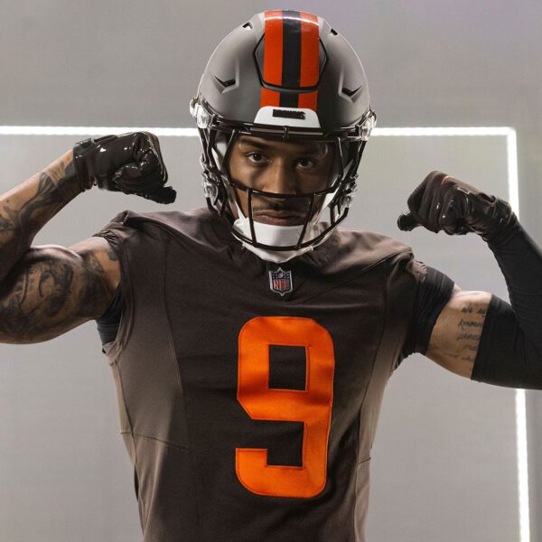 Cleveland Browns To Debut Brown “Alpha Dawg” Alternate Helmets On Sunday –…