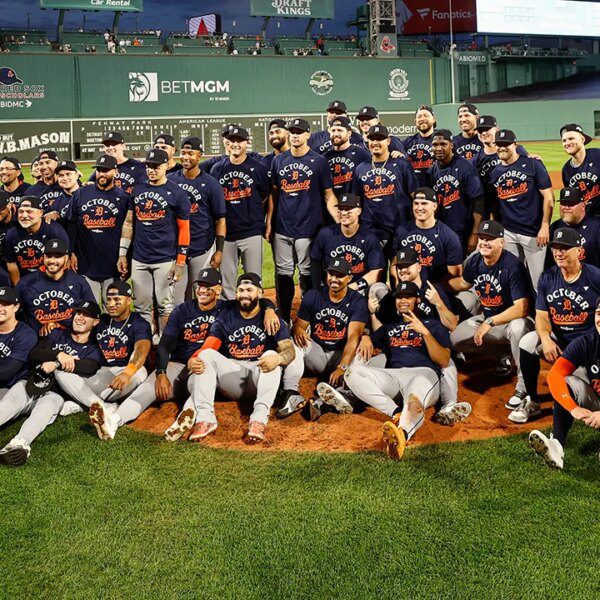 Tigers safe postseason berth, takes lead in tight AL Central race
