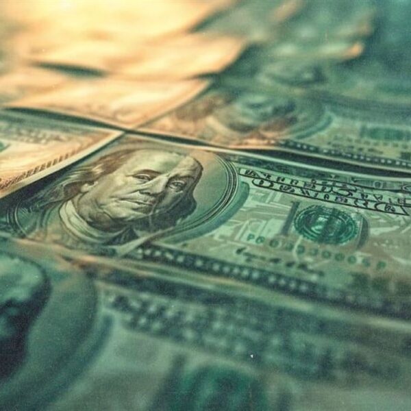 Are capital flows actually shifting away from the US this yr?