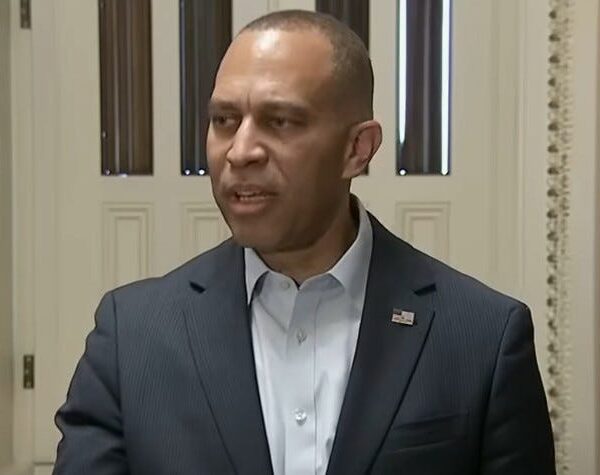 Hakeem Jeffries Drops An Obamacare Bomb On Trump Ahead Of White House…