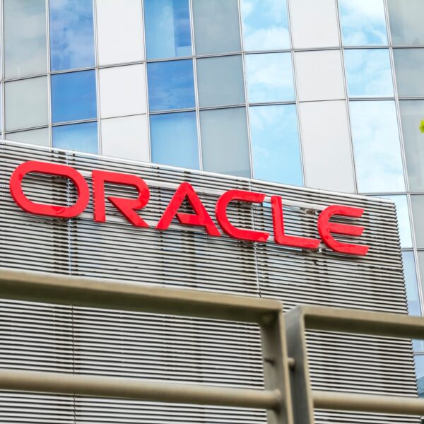 Oracle: Valuation Not Traditionally Cheap, But The Stock Is Still Attractive