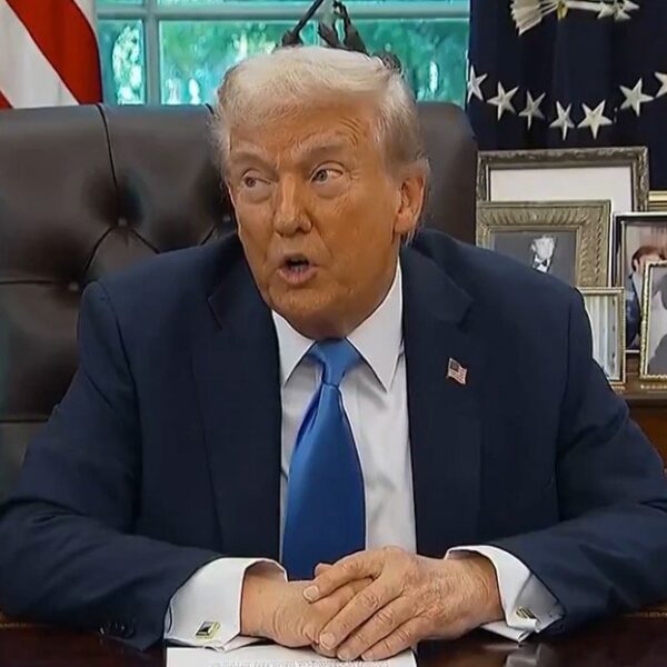 “Quiet! You’re Really Obnoxious!” – Trump Rips Reporters in Oval Office –…