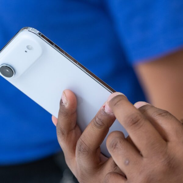 Apple’s newest iPhone safety function simply made life harder for spyware and…