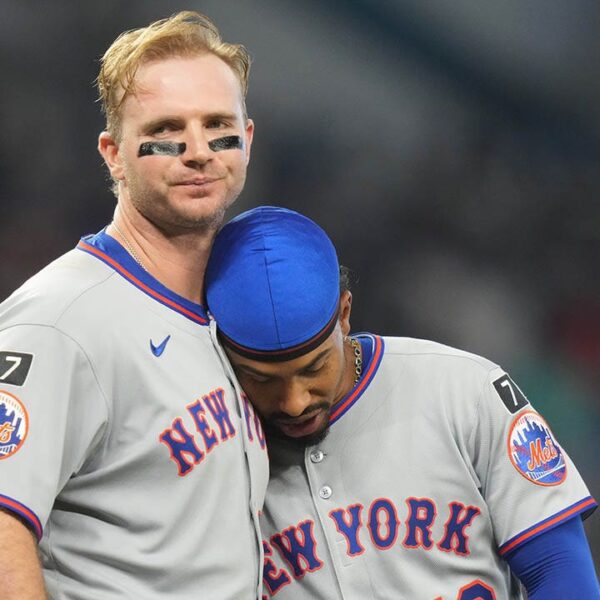 Mets undergo collapse, miss playoffs