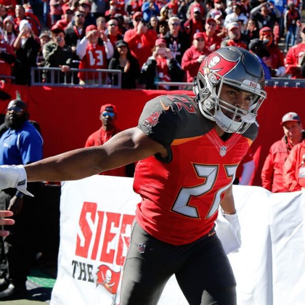 Former All-Pro RB Doug Martin useless at 36