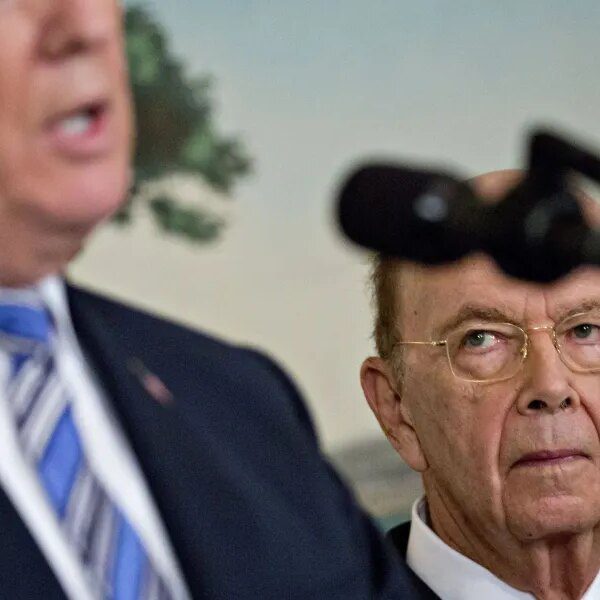 Former Commerce Secretary Wilbur Ross on the large financial hazard – Investorempires.com