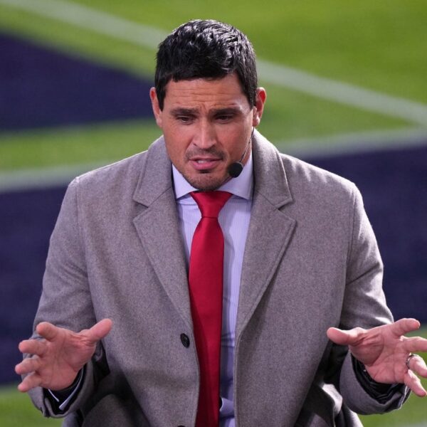 Ex QB, analyst Mark Sanchez hospitalized after reported stabbing