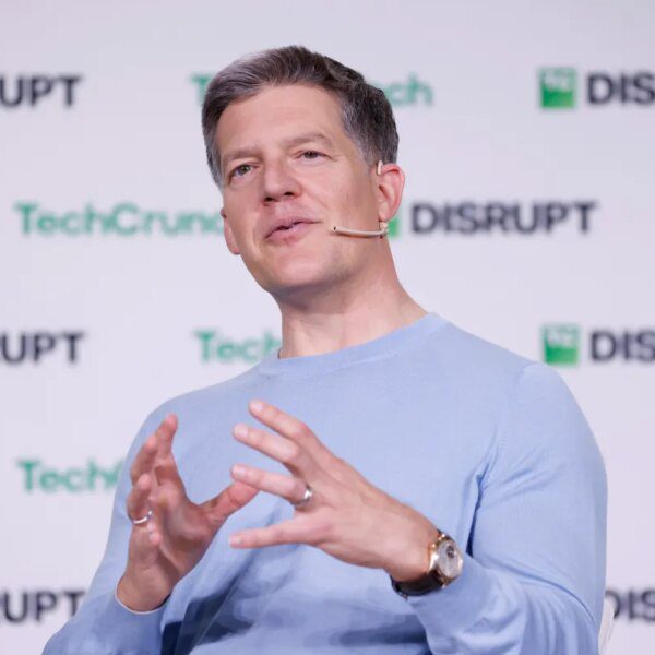 Roelof Botha explains why Sequoia helps Shaun Maguire after COO stop