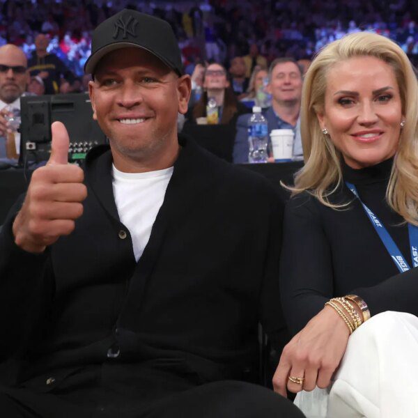 Alex Rodriguez sends 4-word message to Trey Yessavage after 22-year-old Blue Jays…