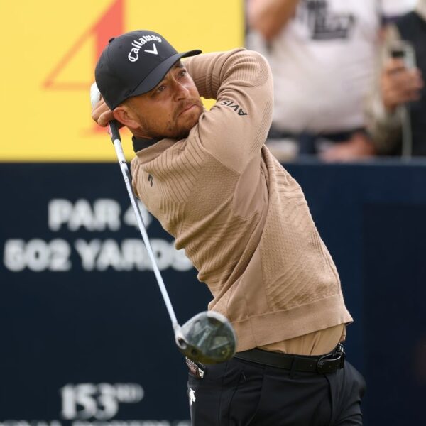 Xander Schauffele climbs into tie for lead in Japan